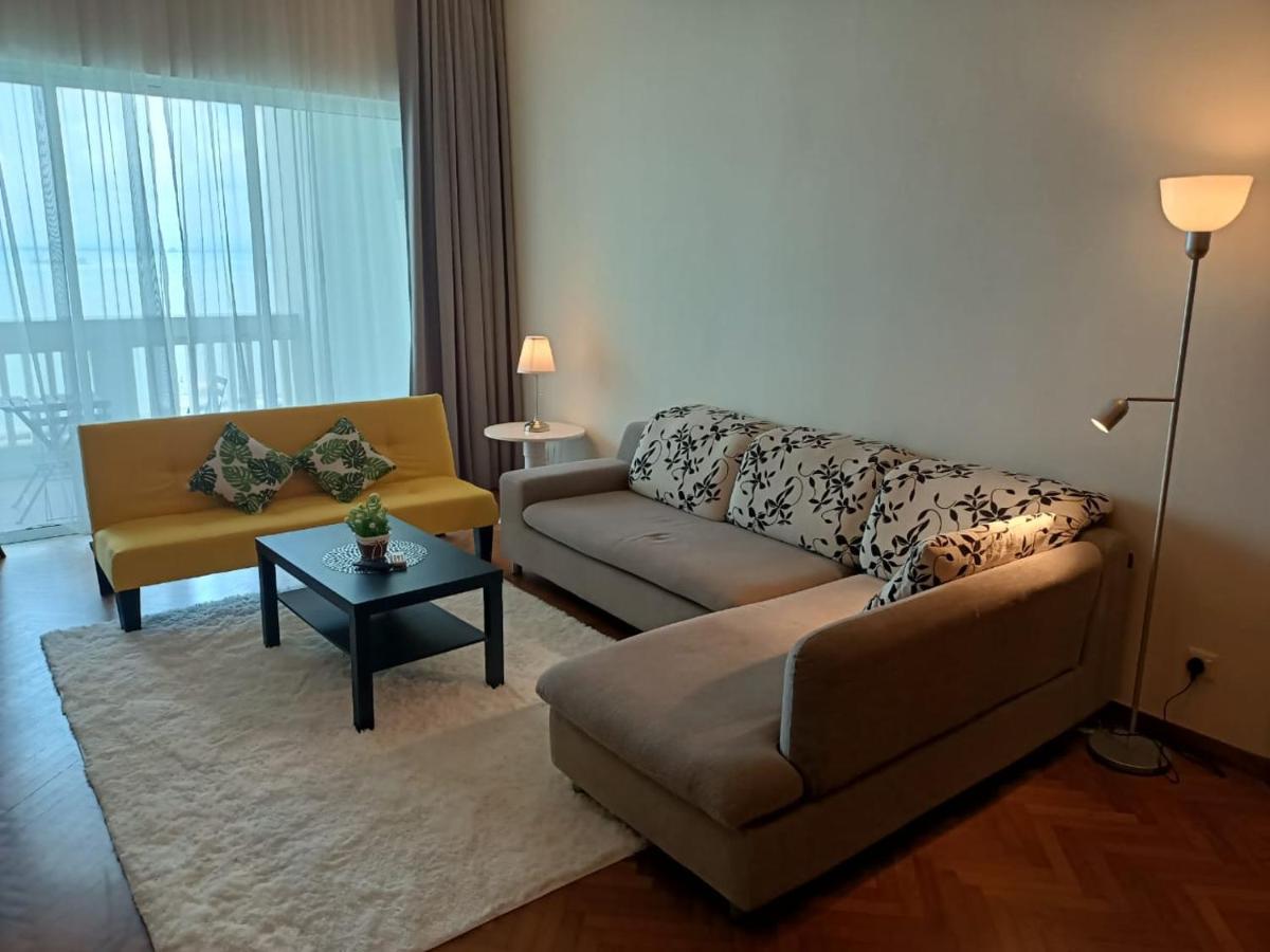 Straits Quay Marina Suites Penang By Aurorahomes Bagan Jermal 外观 照片