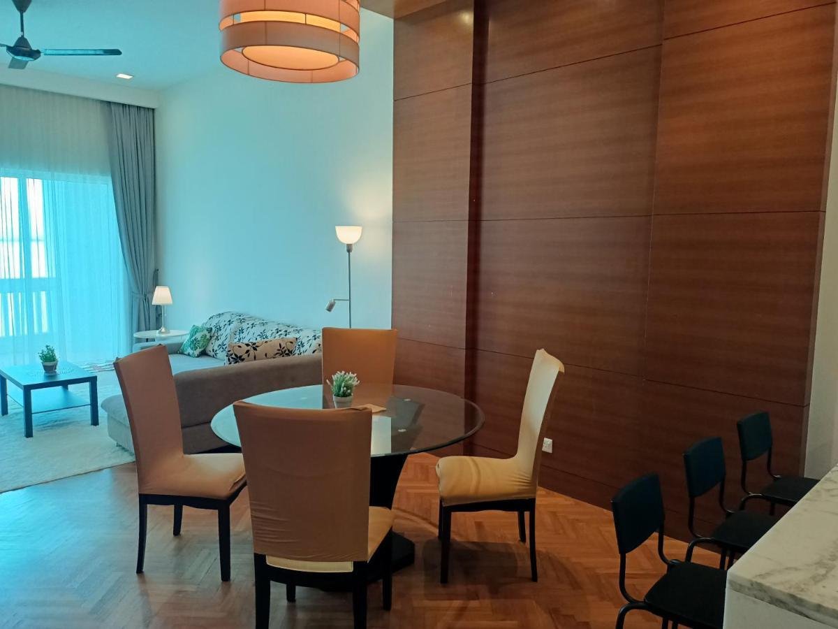 Straits Quay Marina Suites Penang By Aurorahomes Bagan Jermal 外观 照片