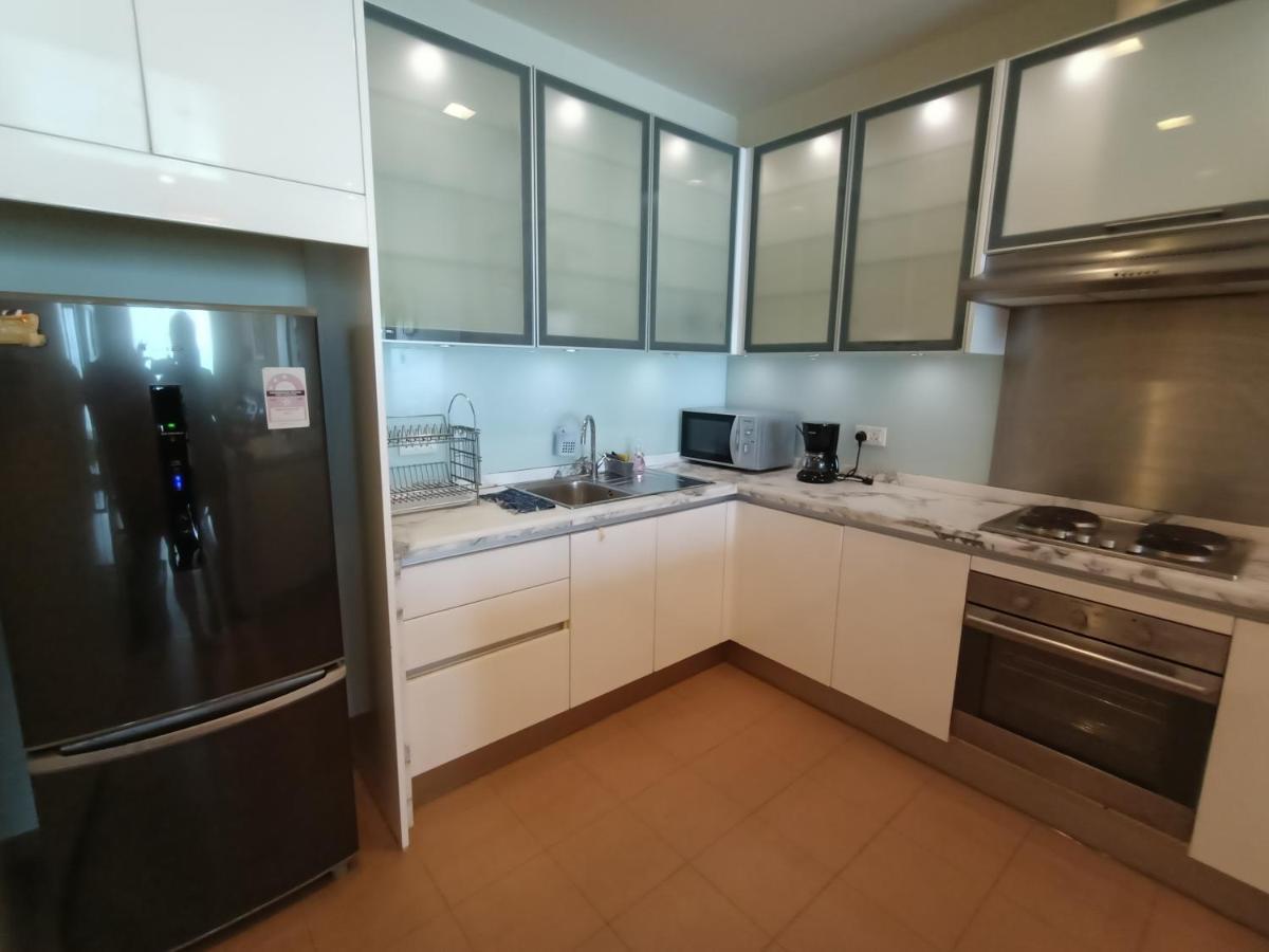 Straits Quay Marina Suites Penang By Aurorahomes Bagan Jermal 外观 照片