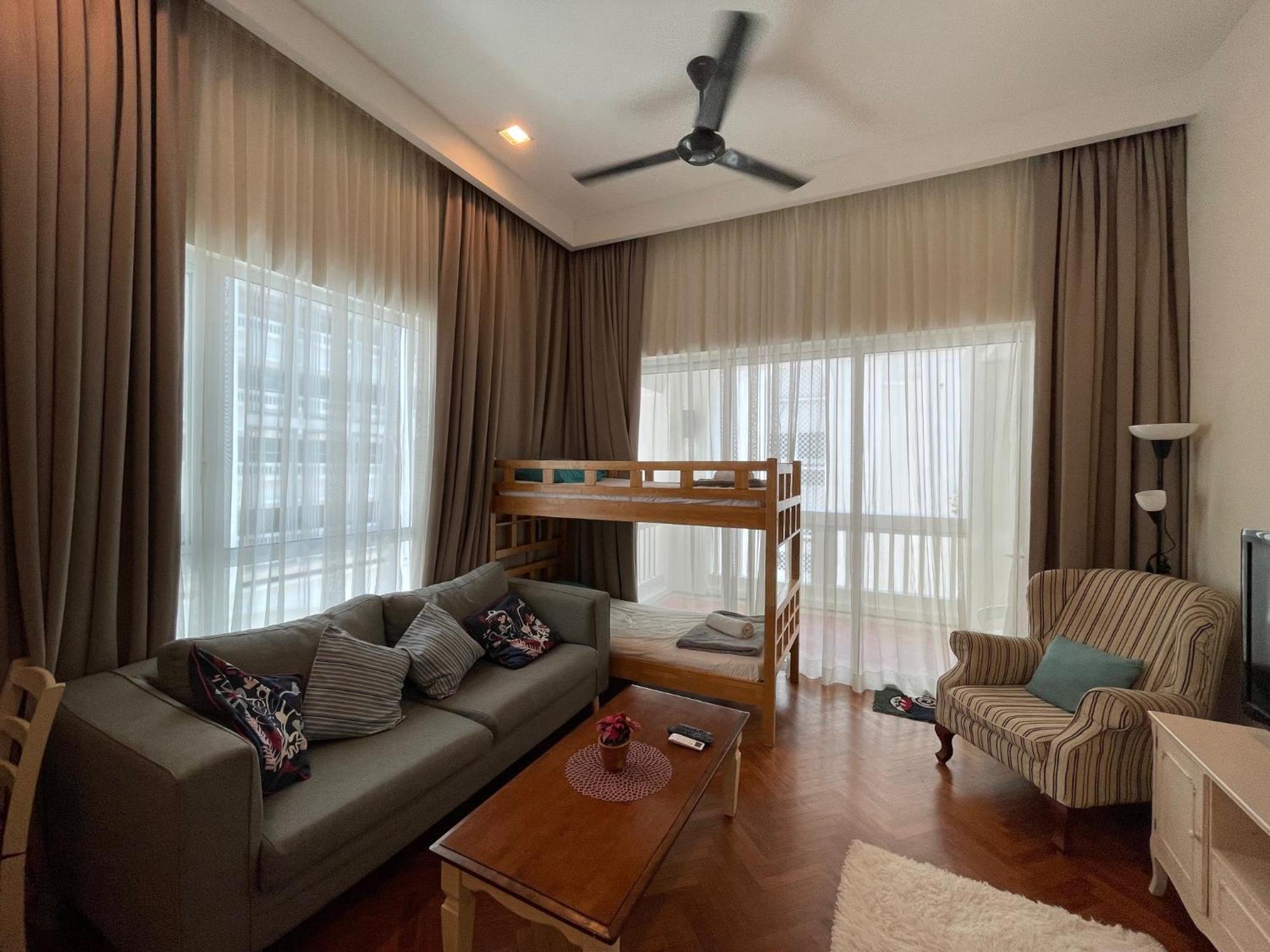 Straits Quay Marina Suites Penang By Aurorahomes Bagan Jermal 外观 照片